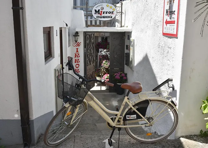 Mirror Vandrarhem Mostar